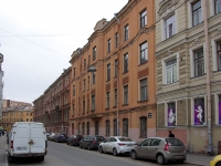 Central district, Kolomenskaya st, 房屋 38-40. 公寓楼