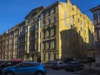 Central district, Soldatsky alley, house 6. Apartment house