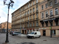 Central district, 1-ya sovetskaya st, house 12. Apartment house