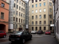 Central district, 3-ya sovetskaya st, house 6. Apartment house
