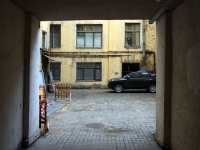 Central district, 3-ya sovetskaya st, house 26. Apartment house
