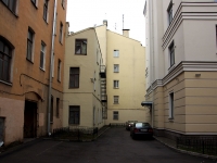 Central district, 4-ya sovetskaya st, 房屋 7. 公寓楼