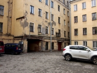 Central district, 4-ya sovetskaya st, 房屋 34-36. 公寓楼