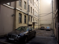 Central district, 4-ya sovetskaya st, house 37. Apartment house