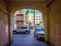 Центральный район, Красноборский переулок, дом 7-9. многоквартирный дом