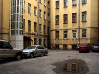 Центральный район, улица Кирилловская, дом 22. многоквартирный дом