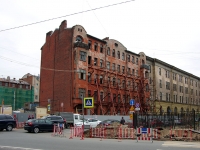 Центральный район, улица Кирилловская, дом 23. здание на реконструкции