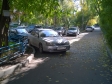 Екатеринбург, ул. 8 Марта, 101: условия парковки возле дома