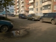 Екатеринбург, ул. Колхозников, 10: условия парковки возле дома