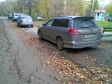 Екатеринбург, ул. Пальмиро Тольятти, 15: условия парковки возле дома