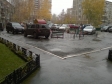Екатеринбург, ул. Ясная, 4: условия парковки возле дома