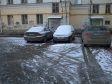 Екатеринбург, ул. Грибоедова, 23: условия парковки возле дома