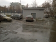 Екатеринбург, ул. Азина, 23: условия парковки возле дома