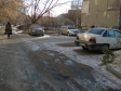 Екатеринбург, ул. Начдива Онуфриева, 24/2: условия парковки возле дома