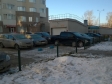 Екатеринбург, ул. Луганская, 4: условия парковки возле дома