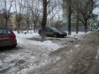 Екатеринбург, ул. Краснофлотцев, 5: условия парковки возле дома