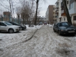 Екатеринбург, ул. Старых Большевиков, 6: условия парковки возле дома