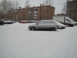 Екатеринбург, ул. Вали Котика, 13: условия парковки возле дома