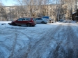 Екатеринбург, ул. Краснофлотцев, 37: условия парковки возле дома
