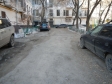 Екатеринбург, ул. Малышева, 83: условия парковки возле дома