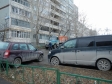 Екатеринбург, ул. Большакова, 17: условия парковки возле дома