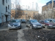 Екатеринбург, ул. Бажова, 49: условия парковки возле дома
