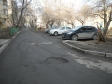 Екатеринбург, ул. Челюскинцев, 33: условия парковки возле дома