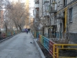 Екатеринбург, пер. Красный, 8: приподъездная территория дома