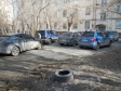 Екатеринбург, ул. Азина, 55: условия парковки возле дома