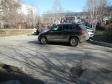 Екатеринбург, ул. Папанина, 5: условия парковки возле дома