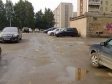 Екатеринбург, Латвийская ул, 41: условия парковки возле дома