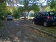 Екатеринбург, ул. Патриса Лумумбы, 14: условия парковки возле дома