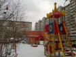 Екатеринбург, ул. Крестинского, 37: детская площадка возле дома