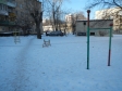 Екатеринбург, ул. Краснофлотцев, 51: спортивная площадка возле дома