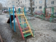Екатеринбург, ул. Большакова, 20: детская площадка возле дома