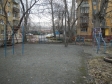 Екатеринбург, ул. Короленко, 14: спортивная площадка возле дома