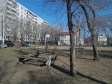 Тольятти, б-р. Орджоникидзе, 15: площадка для отдыха возле дома