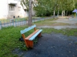 Екатеринбург, ул. Ляпустина, 60: площадка для отдыха возле дома