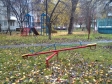 Екатеринбург, ул. Серова, 6: детская площадка возле дома