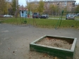 Екатеринбург, ул. Пальмиро Тольятти, 11А: детская площадка возле дома